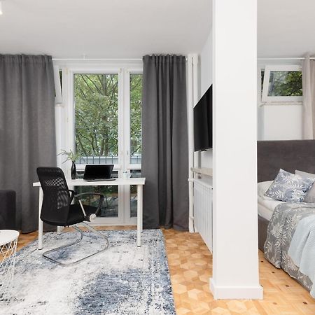 Apartments Warsaw Grzybowska By Noclegi Renters المظهر الخارجي الصورة