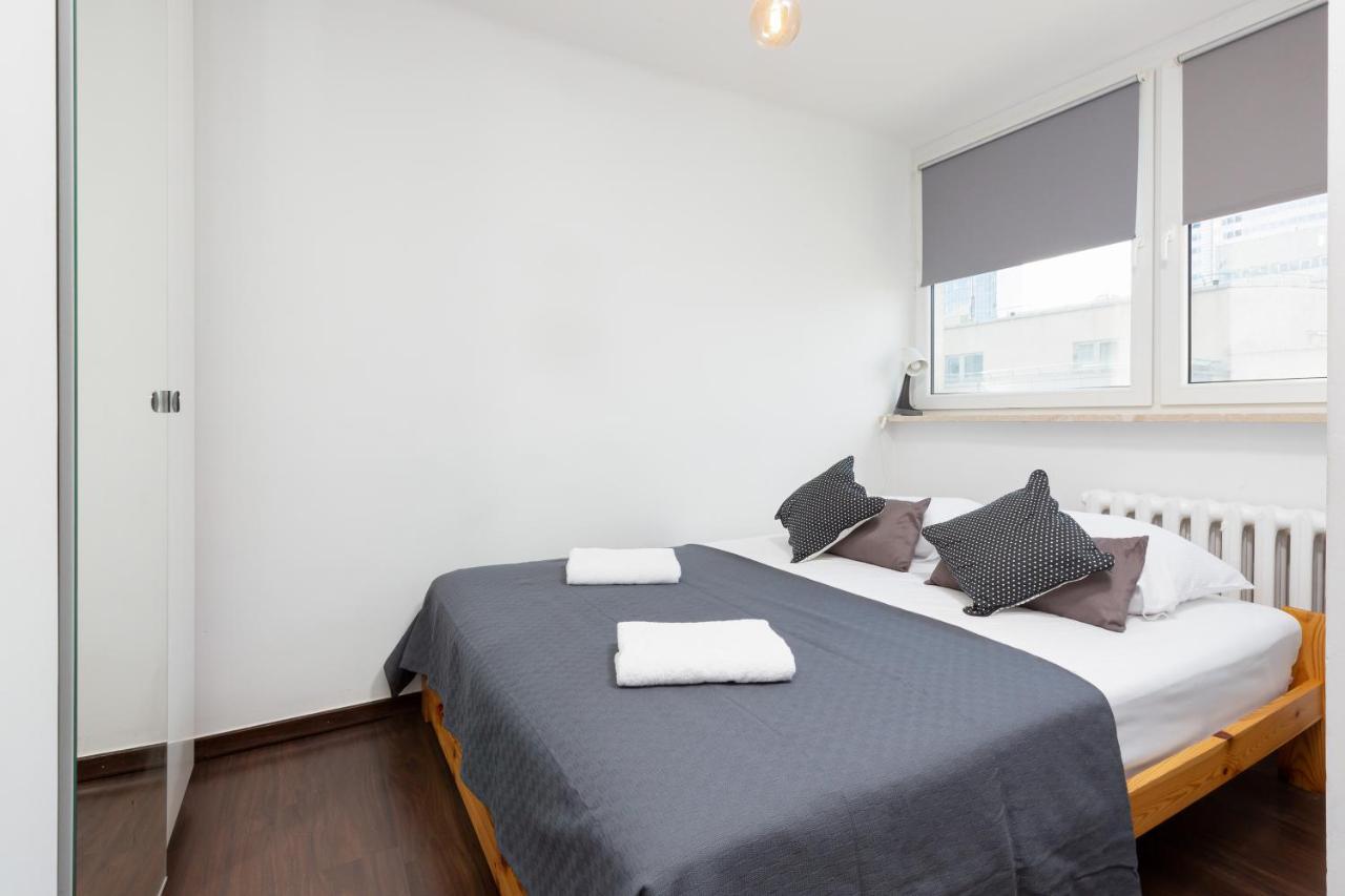 Apartments Warsaw Grzybowska By Noclegi Renters المظهر الخارجي الصورة