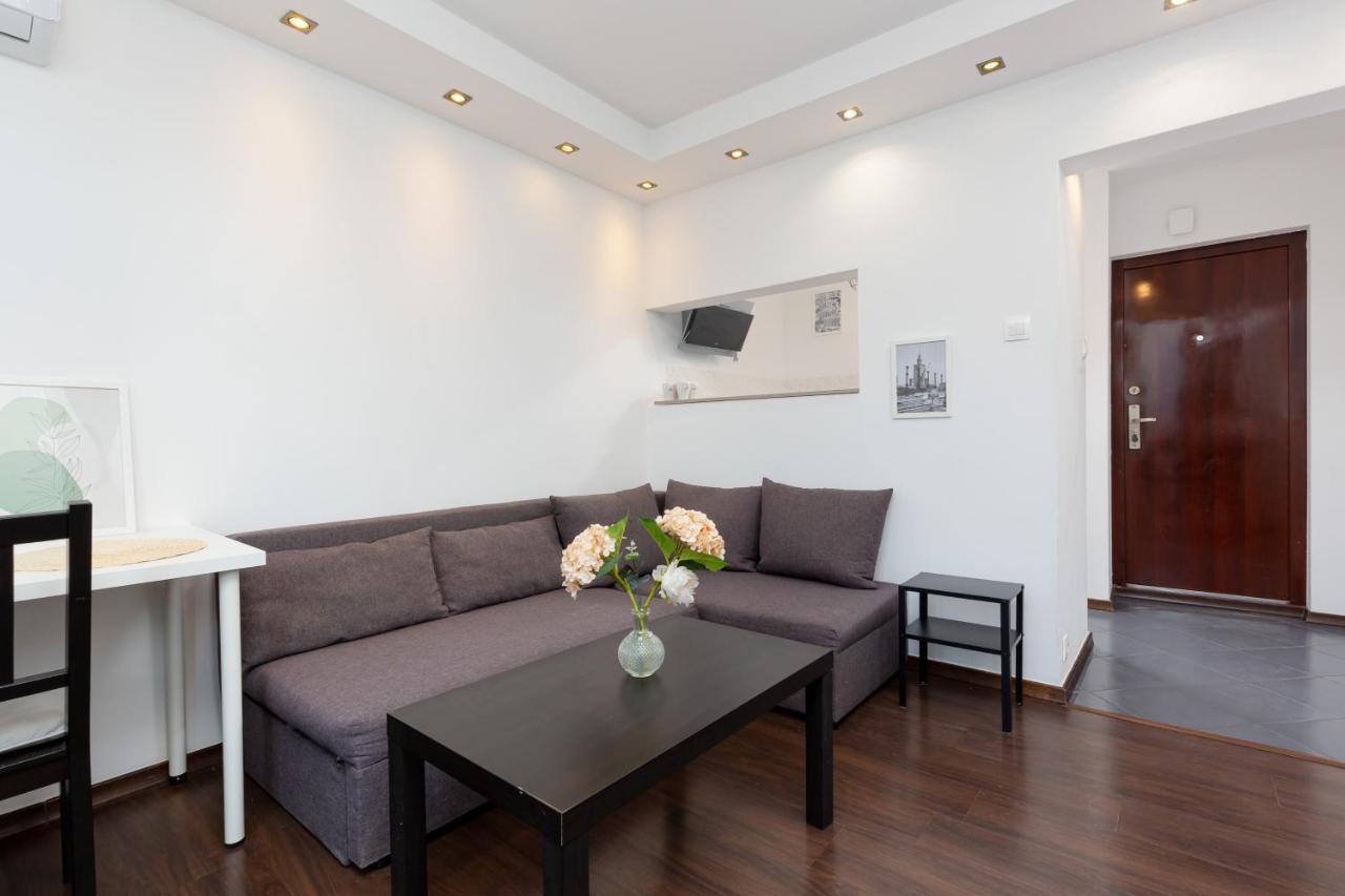 Apartments Warsaw Grzybowska By Noclegi Renters المظهر الخارجي الصورة