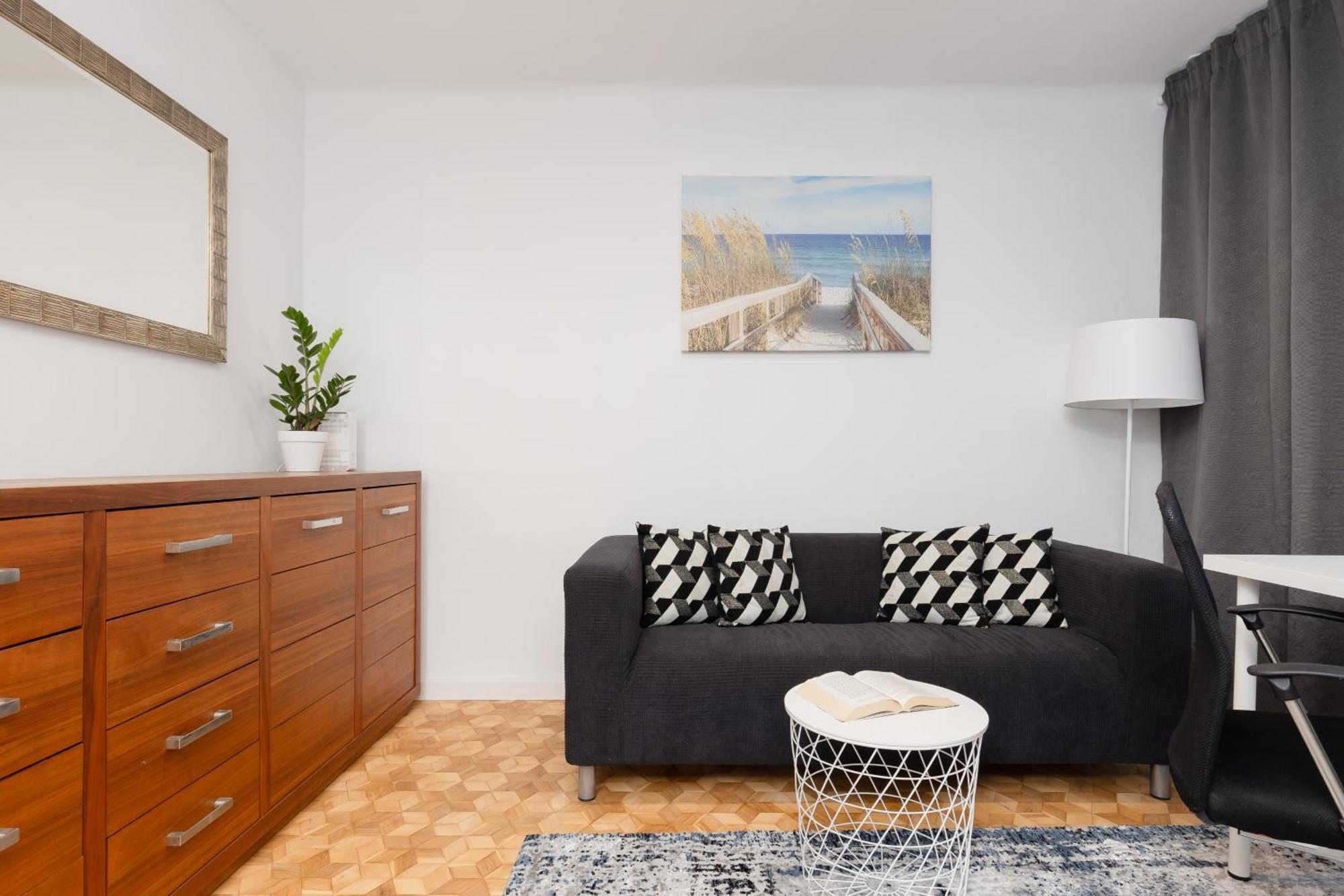 Apartments Warsaw Grzybowska By Noclegi Renters المظهر الخارجي الصورة